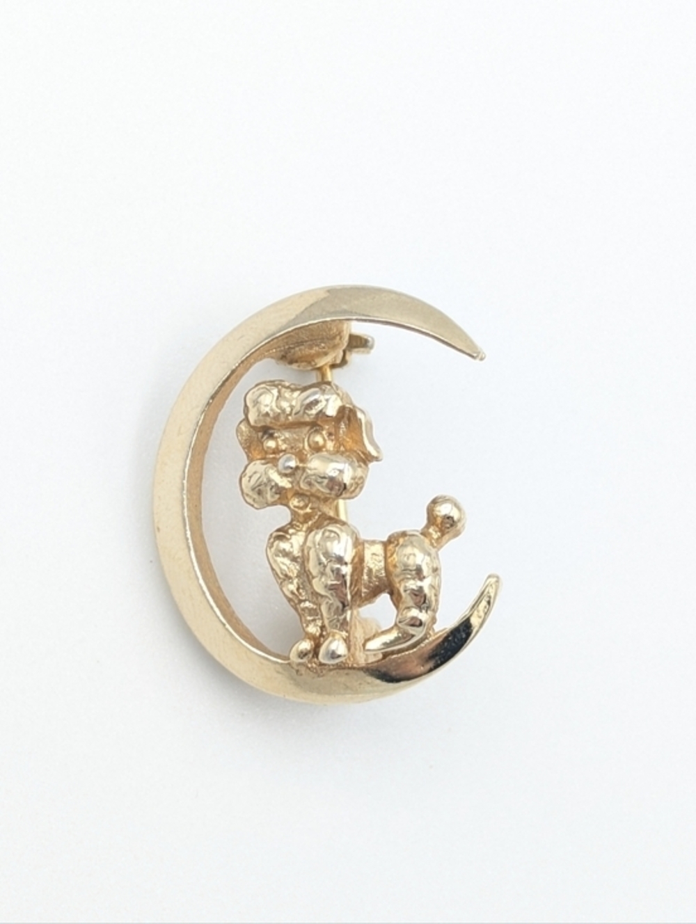 5/25$  Vintage small poodle dog inside crescent moon brooch pin